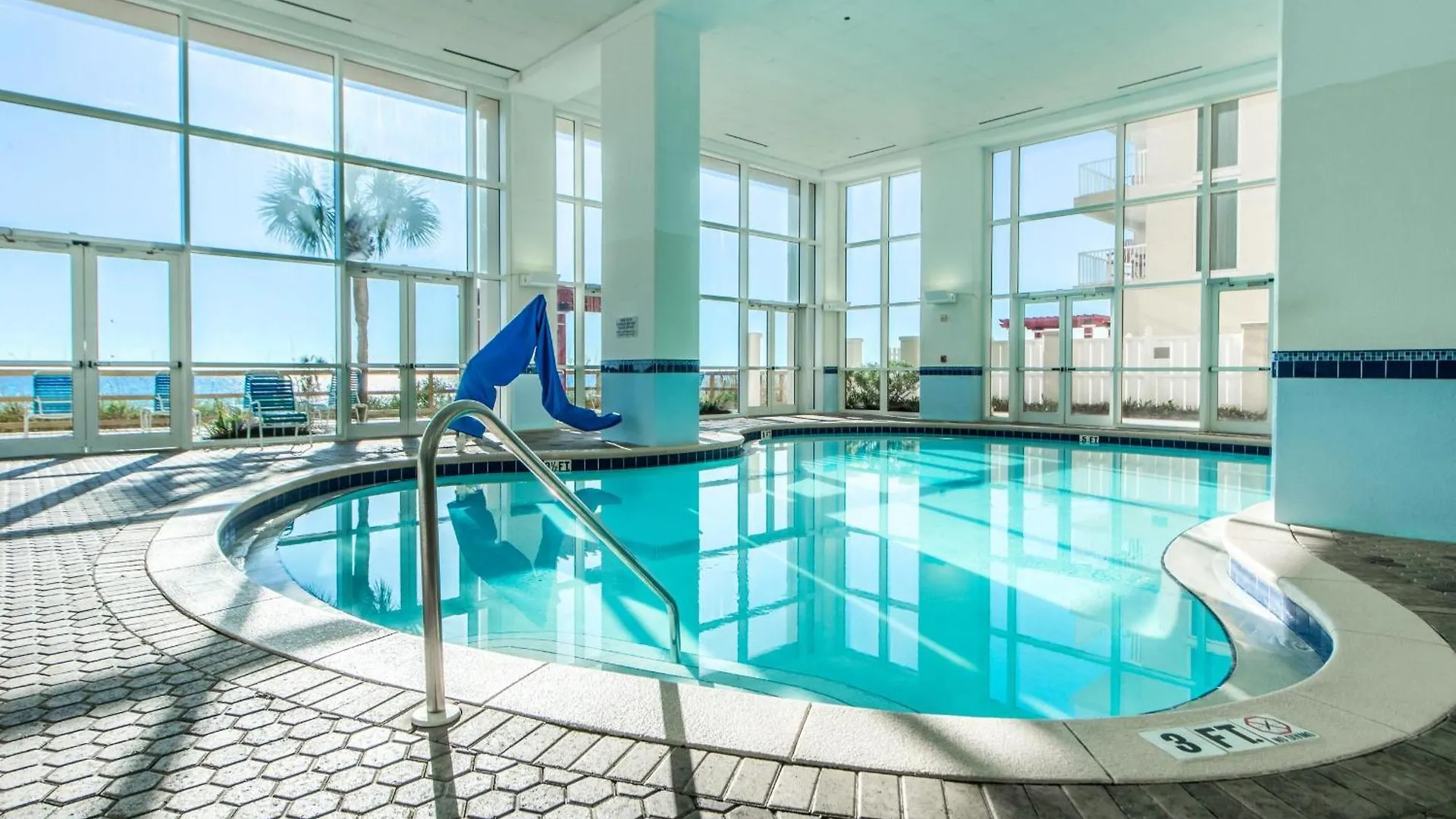 Majestic Beach Towers 1-1803 Panama City Beach Apartment